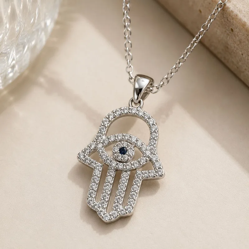 שרשרת חמסה יוקרתית בעיצוב אלגנטי ומלא משמעות