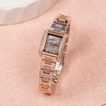 שעון מייקל קורס לאישה דגם MK4868 MICHAEL KORS