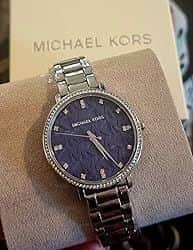 שעון יד אנלוגי לאישה michael kors mk4671 מייקל קורס עם צמיד טניס כסוף